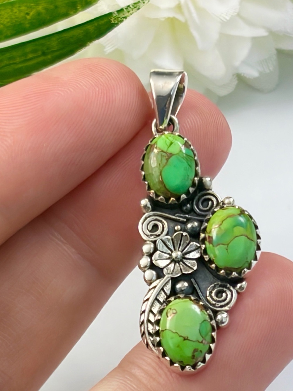 Pure Sterling Silver 925 Genuine Kingman Green Copper Turquoise Pendant Flower